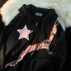 Gotycka bluza zapinana na zamek z patchworkowym wzorem vintage Czarny