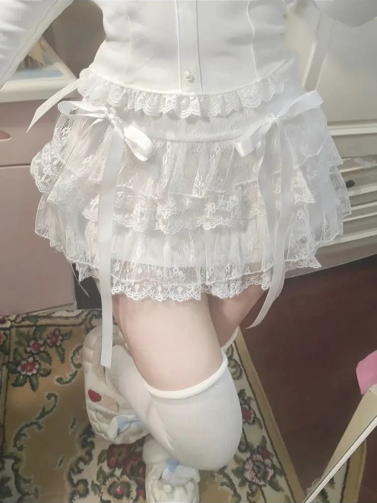 Gotycka mini spódniczka z falbankami i gumką 076 lace
