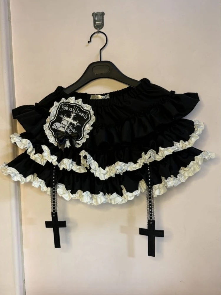 Gotycka mini spódniczka z falbankami i gumką 143