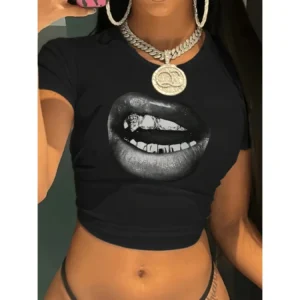Gotycki crop top damski z nadrukiem ust Czarny