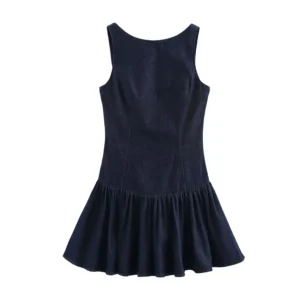 Jeansowa sukienka mini z odkrytymi plecami w stylu french chic Niebieski