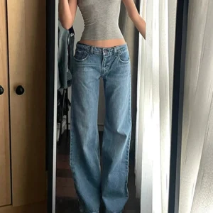 Damskie jeansy boyfriend Y2K z niskim stanem Beżowy