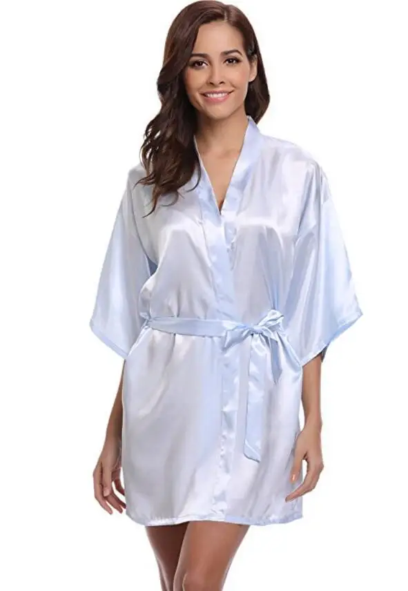 Jedwabisty satynowy szlafrok kimono dla druhny Jasnoniebieski
