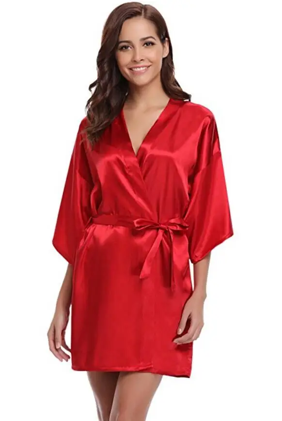 Jedwabisty satynowy szlafrok kimono dla druhny Czerwony