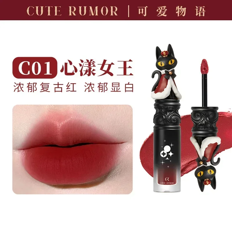 Koreańska matowa szminka velvet z efektem plumper Armijna zieleń