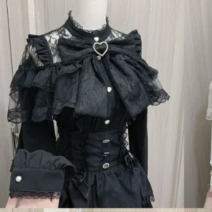 Koronkowa bluzka Lolita z naszywkami w stylu Harajuku Czarny