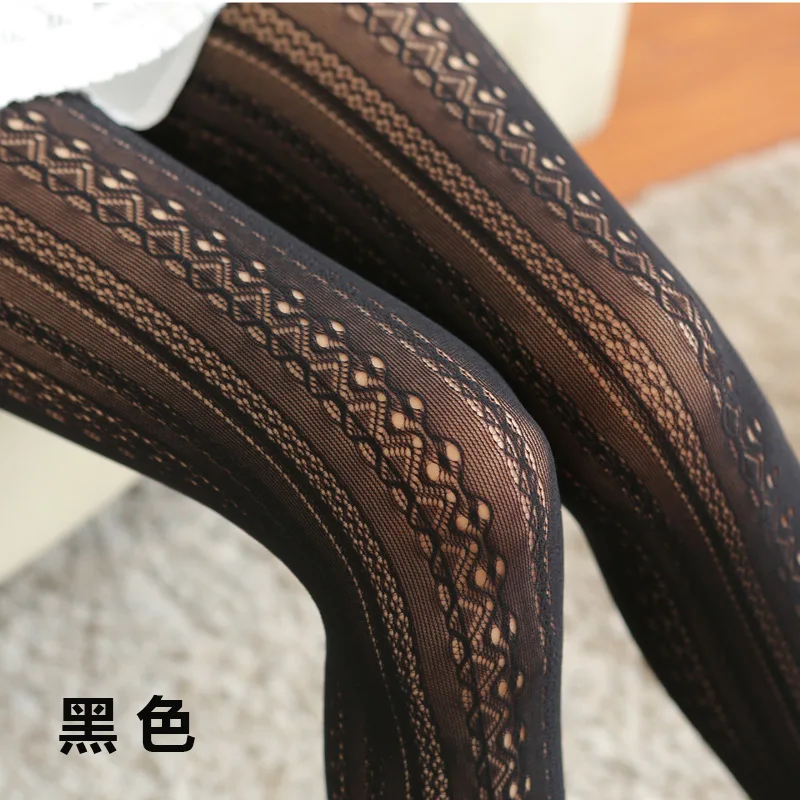 Koronkowe rajstopy bawełniane ażurowe w paski – styl Lolita Brązowy