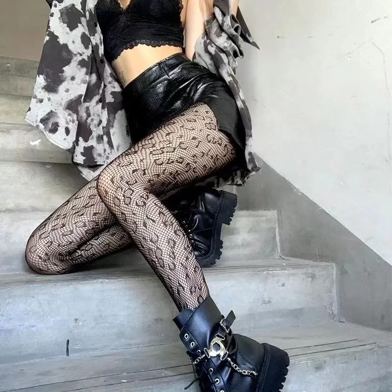 Koronkowe rajstopy z pajęczyną – klasyczny styl gothic retro Fioletowy