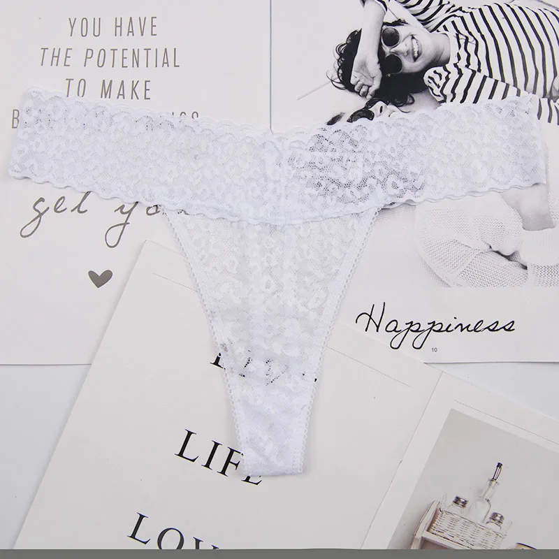 Koronkowe stringi bikini plus size Błękitny