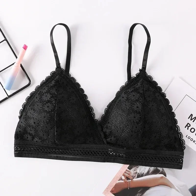 Koronkowy biustonosz push-up w kwiaty — bralette bez fiszbin Beżowy