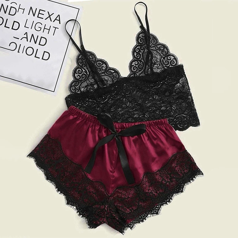 Koronkowy komplet piżamy babydoll - bluzka i spodenki Beżowy