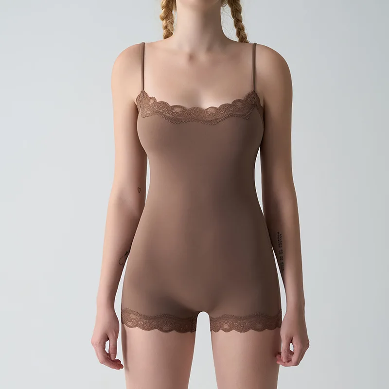 Koronkowy top na ramiączkach do jogi modelujący sylwetkę Khaki