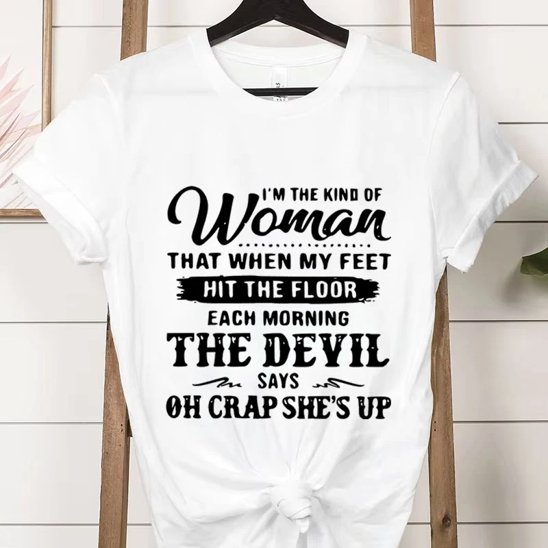 Koszulka damska z nadrukiem I Am That Kind of Woman Złoto