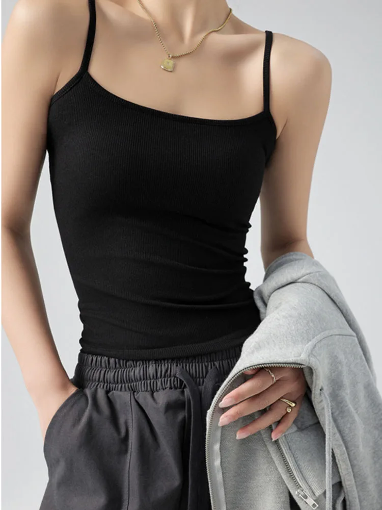 Damska koszulka na ramiączkach slim fit z dzianiny Czarny