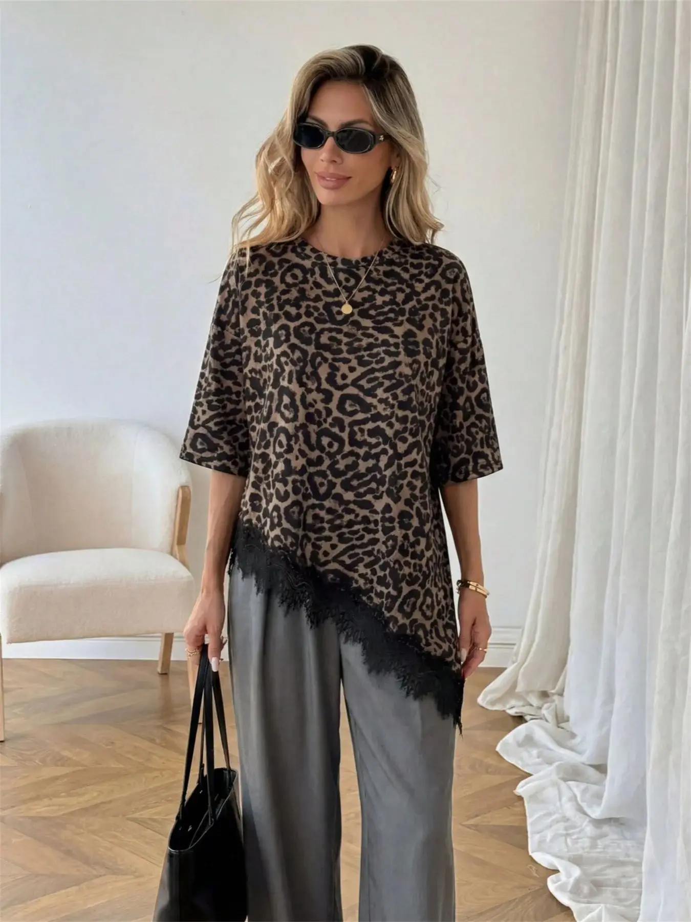 Koszulka oversize z falbanami i wzorem leoparda Khaki