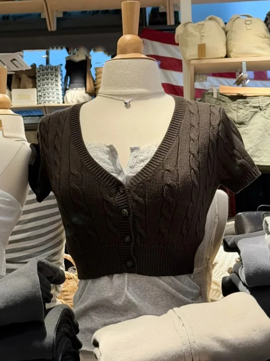 Krótki kardigan damski z efektem skrętu – styl Y2K vintage Szampan