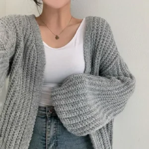 Krótki kardigan poncho w stylu vintage minimalist Błękitny
