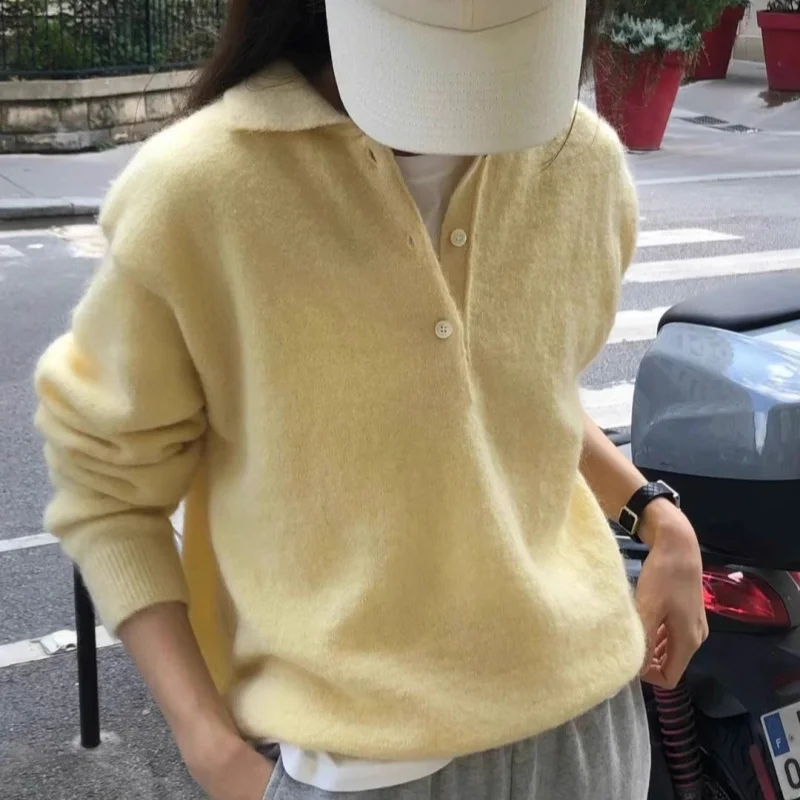 Krótki sweter z kołnierzykiem z czystej wełny Żółty