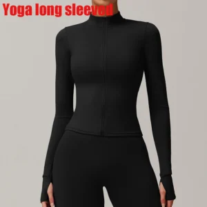 Kurtka sportowa damska z zamkiem slim-fit na jogę Czarny