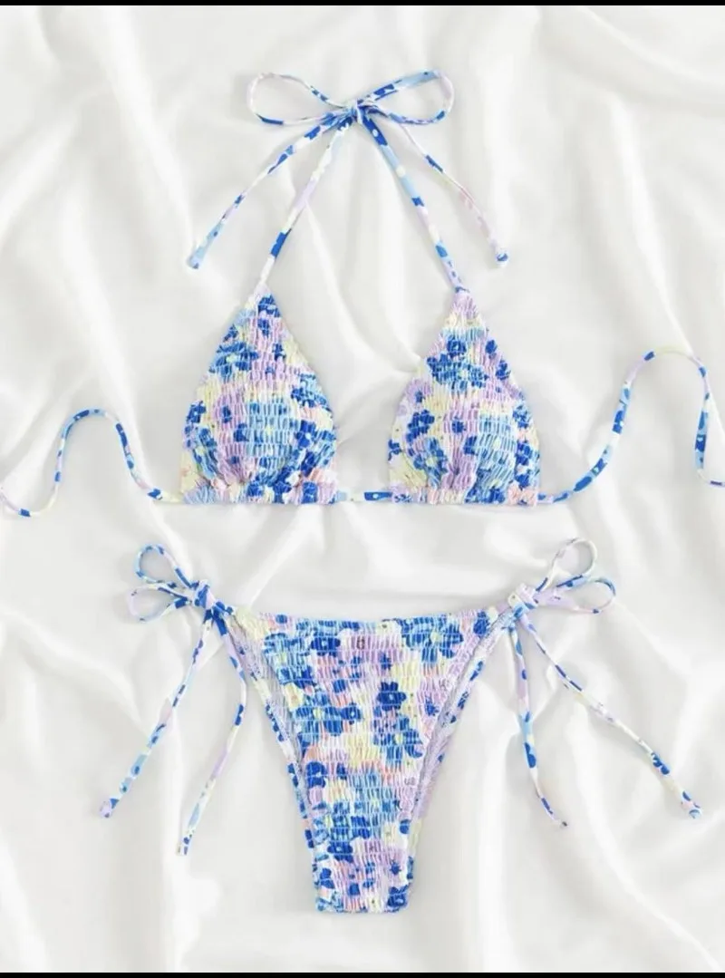 Kwiatowe bikini z wysokim stanem i wiązaniem na szyi Niebieski