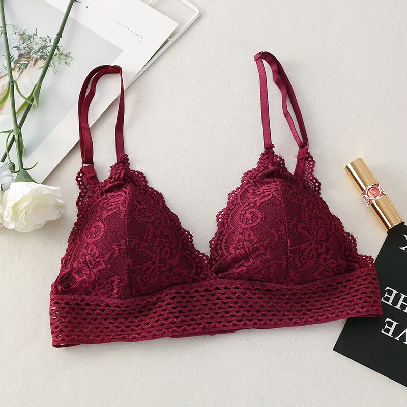 Kwiatowy koronkowy bralette push-up bez drutu z dekoltem V Beżowy