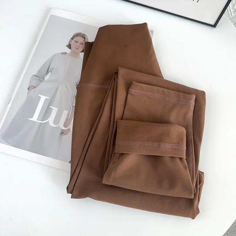 Legginsy sportowe z wysokim stanem na jesień i zimę Beżowy