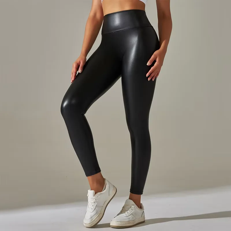 Legginsy ze sztucznej skóry z wysokim stanem Czarny