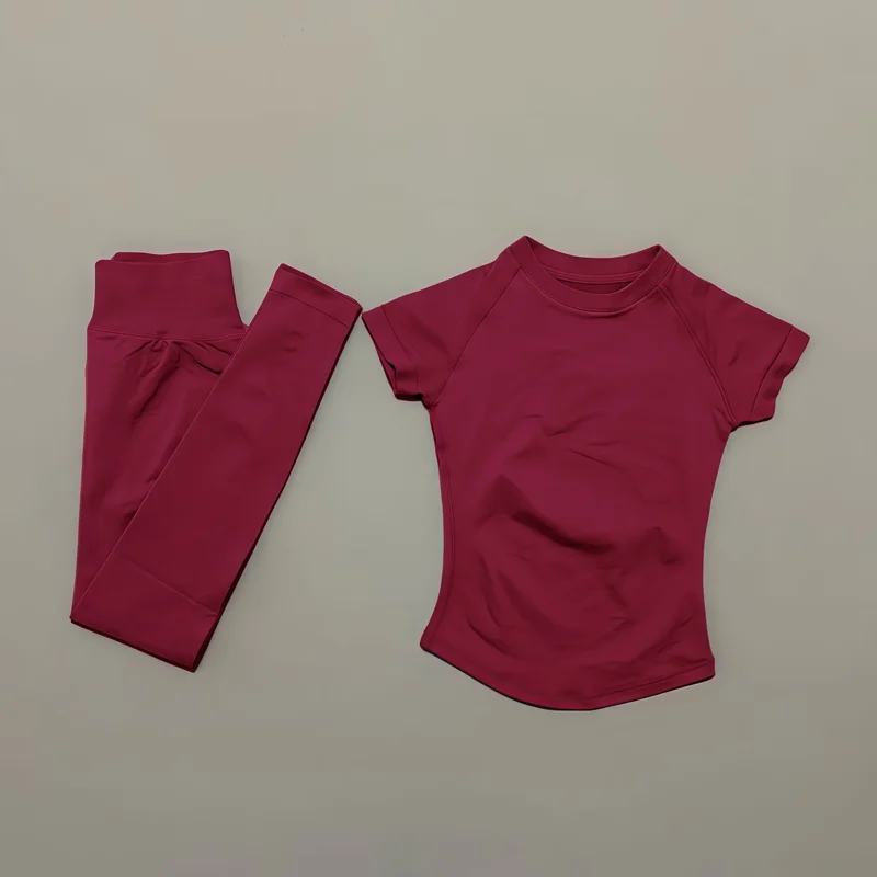 Dwuczęściowy letni komplet damski: T-shirt i spodnie z wysokim stanem Słoneczny żółty