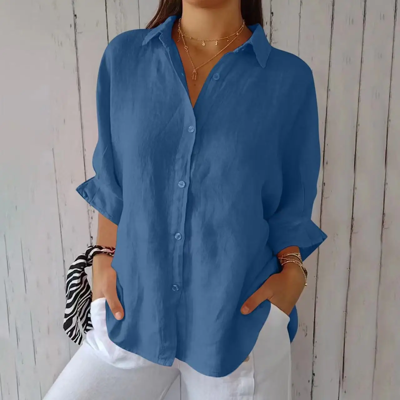 Lniana koszulka damska casualowa streetwear z krótkim rękawem Armijna zieleń