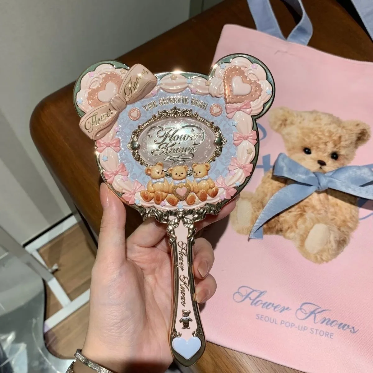 Lusterko do makijażu z kolekcji Sweetie Bear Bunny Garden Fioletowy