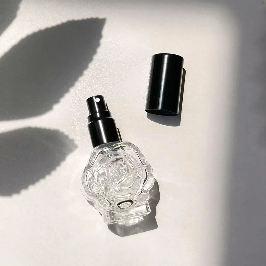 Mini flakonik na perfumy 10ml w kształcie kwiatka Jasnożółty