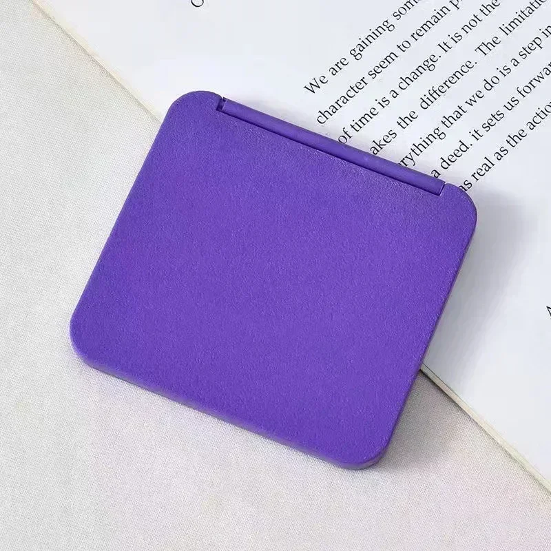 Mini lusterko kieszonkowe dwustronne składane wiele kolorów Fioletowy