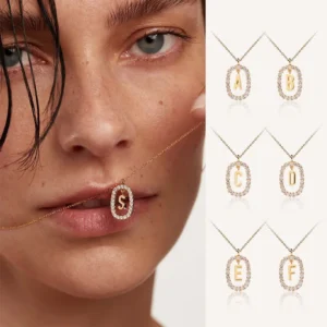 Naszyjnik choker z zawieszką literą alfabetu Rodowany
