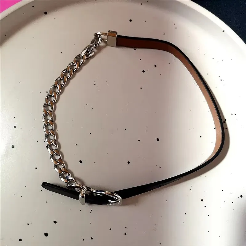 Naszyjnik choker z zawieszkami w stylu grunge Y2K Imitacja rodowana