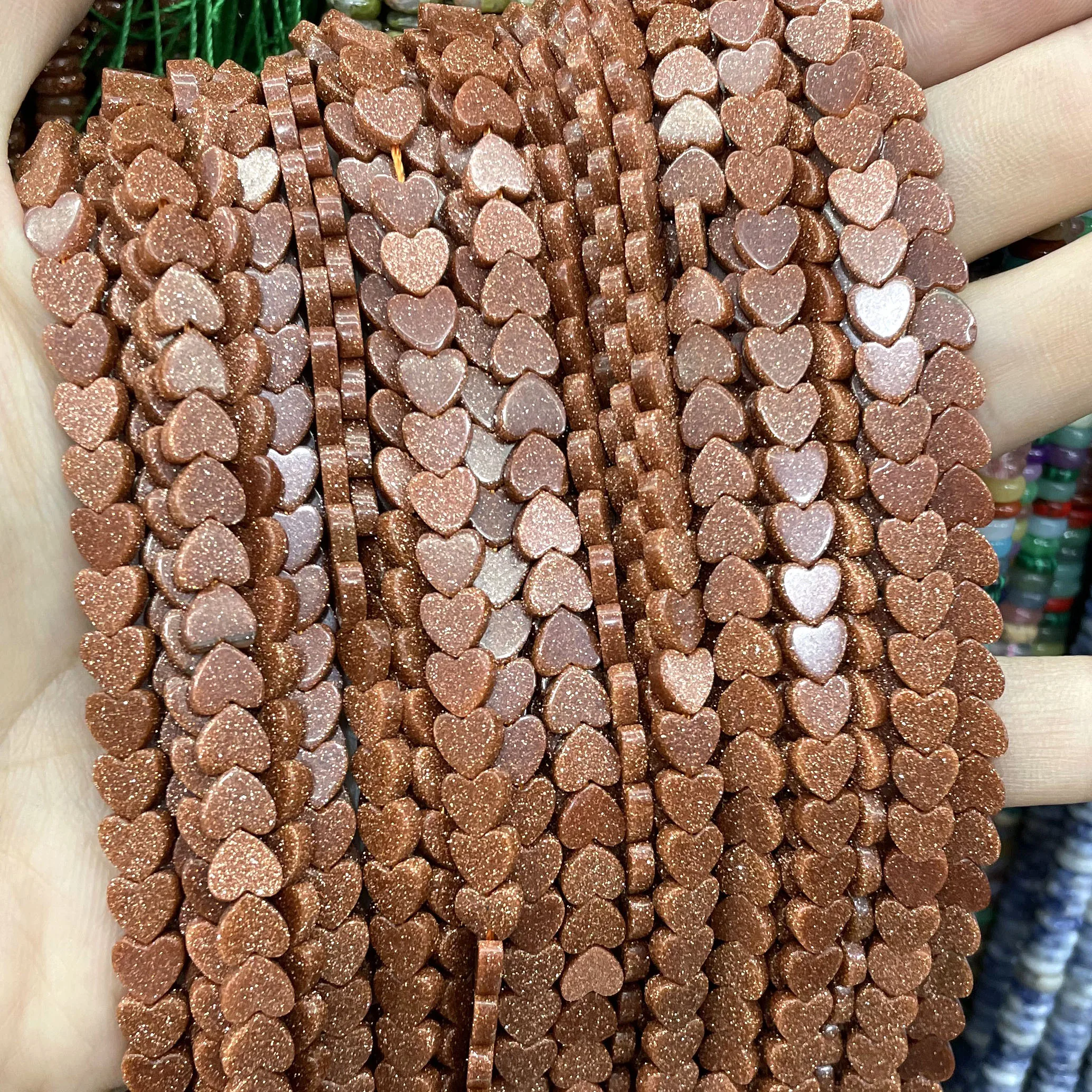 Naturalne koraliki w kształcie serca 6mm — agat, kwarc, turkus, ametyst Granatowy