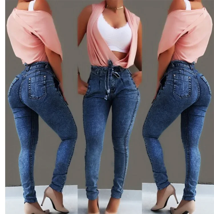 Obcisłe jeansy skinny z frędzlami i paskiem Czarny