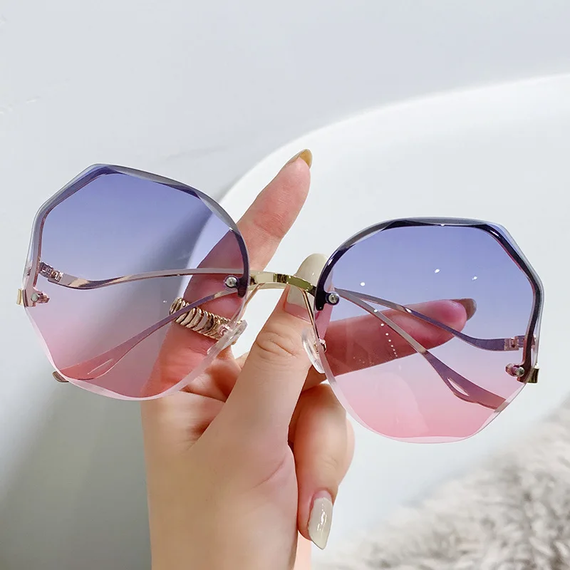 Okulary przeciwsłoneczne damskie oversize cat eye z ochroną UV400 Niebieski