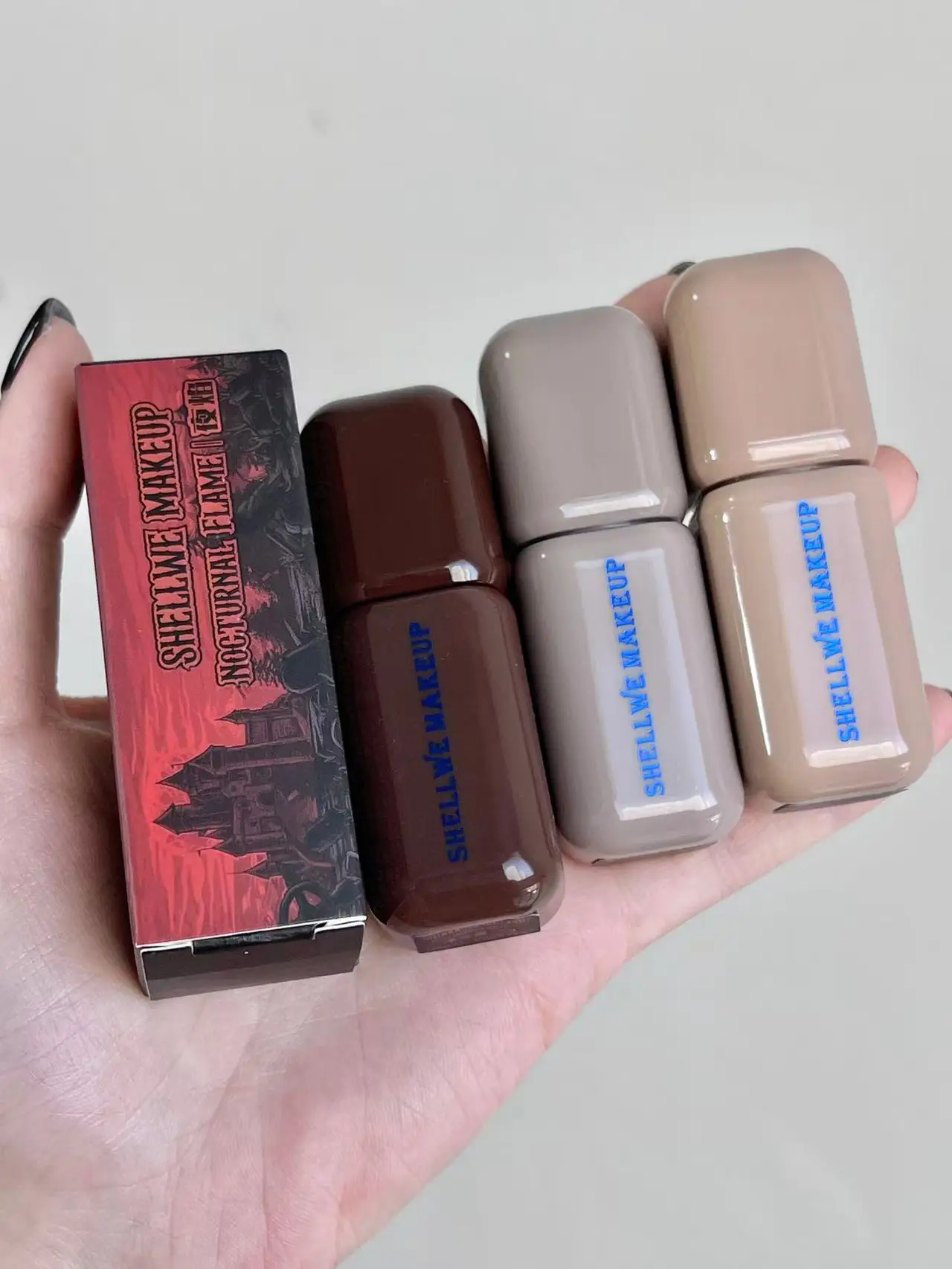 Paleta cieni gotycka Nocturnal Flame Shellwe Makeup chameleon Jasnożółty