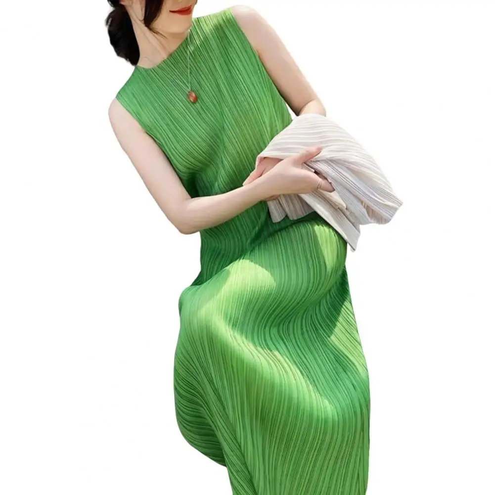 Plisowana sukienka Miyake bez rękawów luźna midi koreański styl Zielony