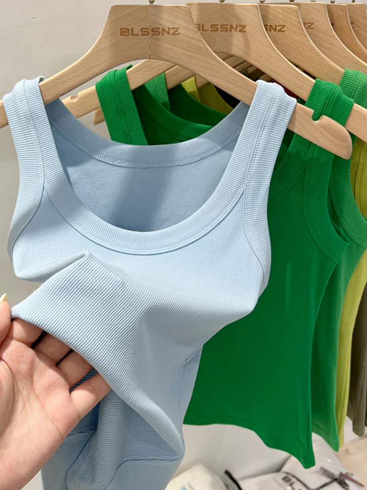 Prążkowany top damski na ramiączkach na lato Błękitny