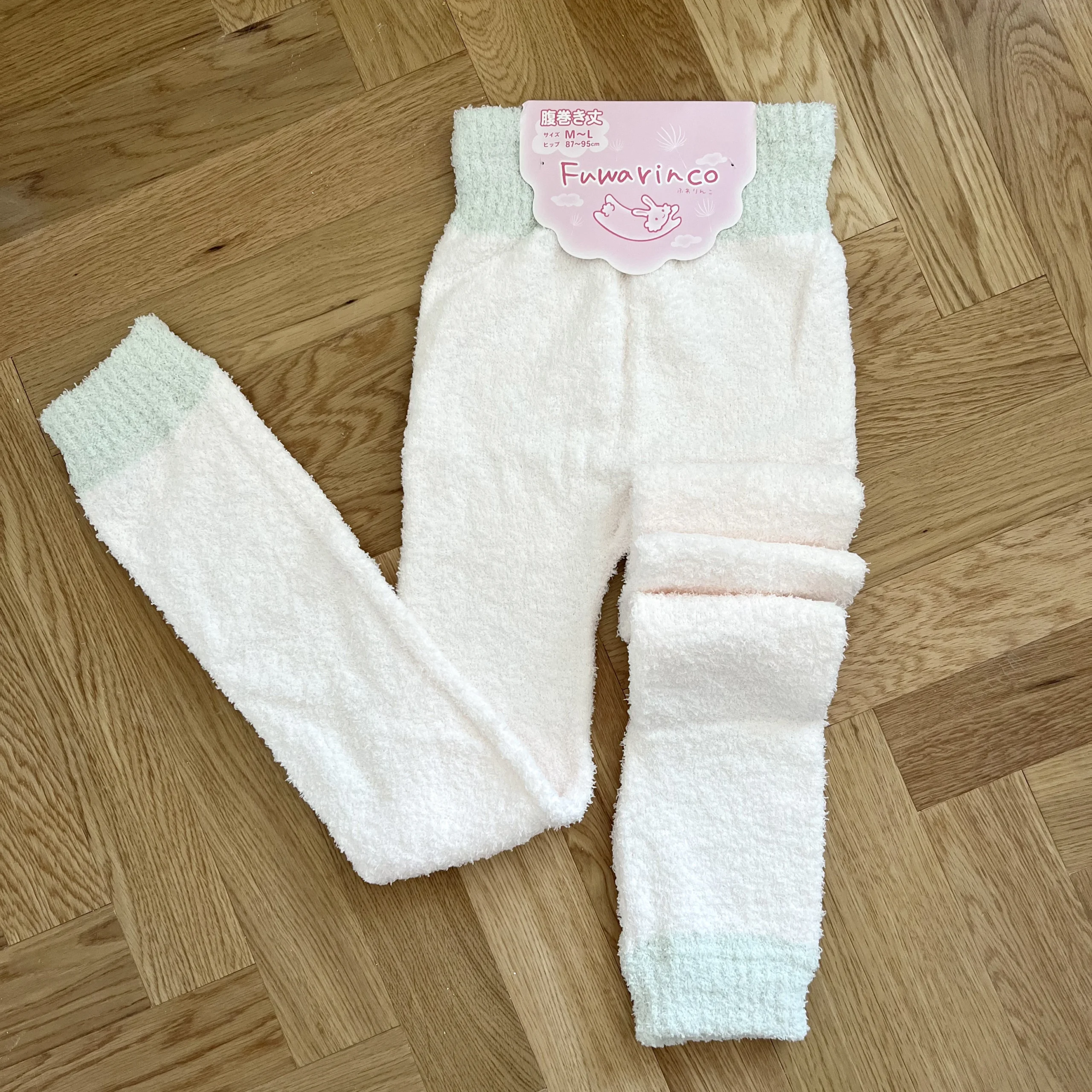 Puszyste spodnie do spania z koralu – polarowe legginsy piżamowe Błękitny