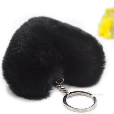 Puszysty pompon w kształcie serca z futerka brelok do torebki Czerwony