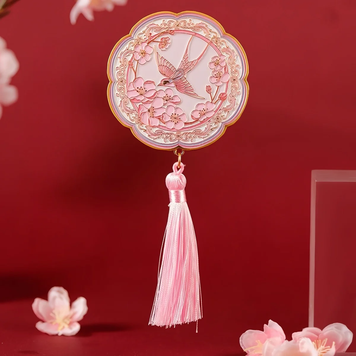 Reczne lusterko w chinskim stylu z frędzlami prezent dla kobiety Różowy