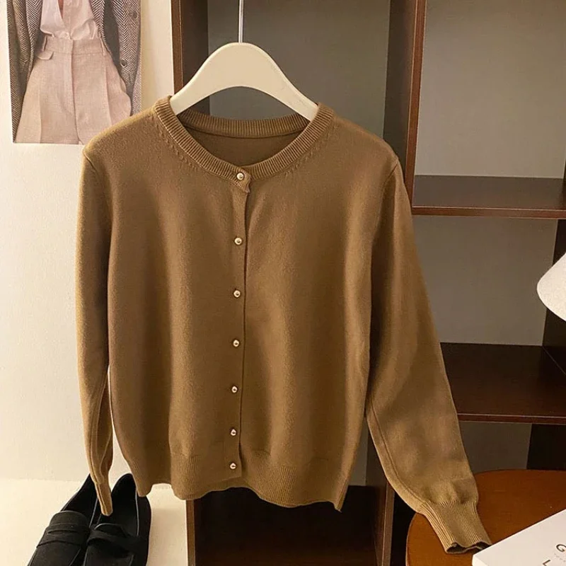 Retro kardigan damski zapinany na guziki długi rękaw Khaki