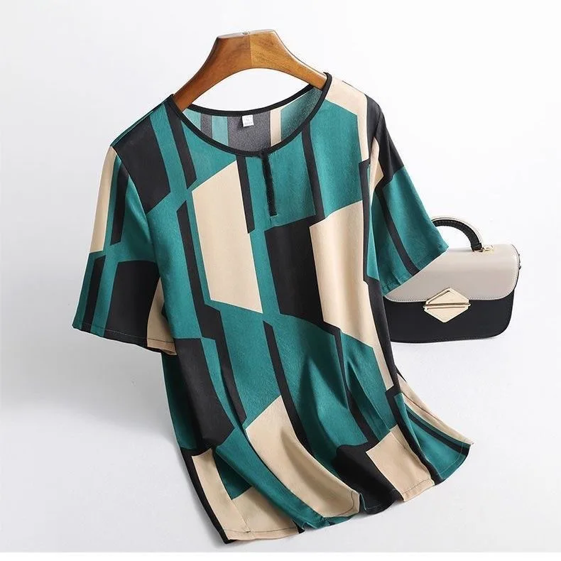 Satynowa bluzka w kwiaty z rękawem nietoperz plus size Niebieski