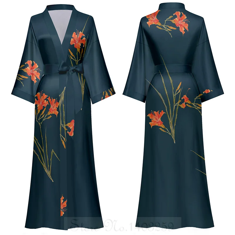 Satynowa długa koszula nocna kimono z nadrukiem Wielo