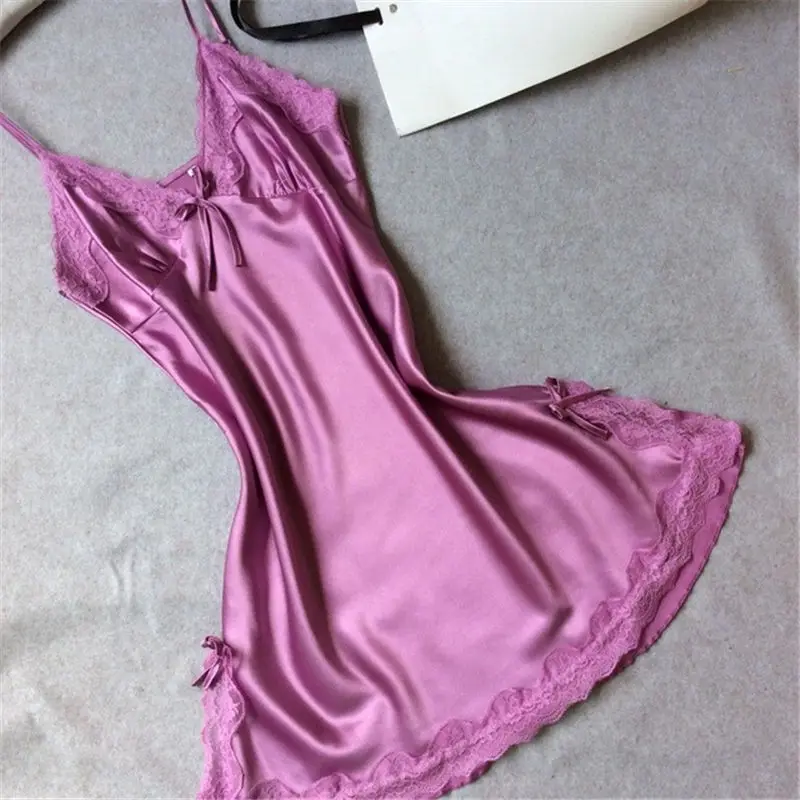 Satynowa koszula nocna z koronką plus size Armijna zieleń