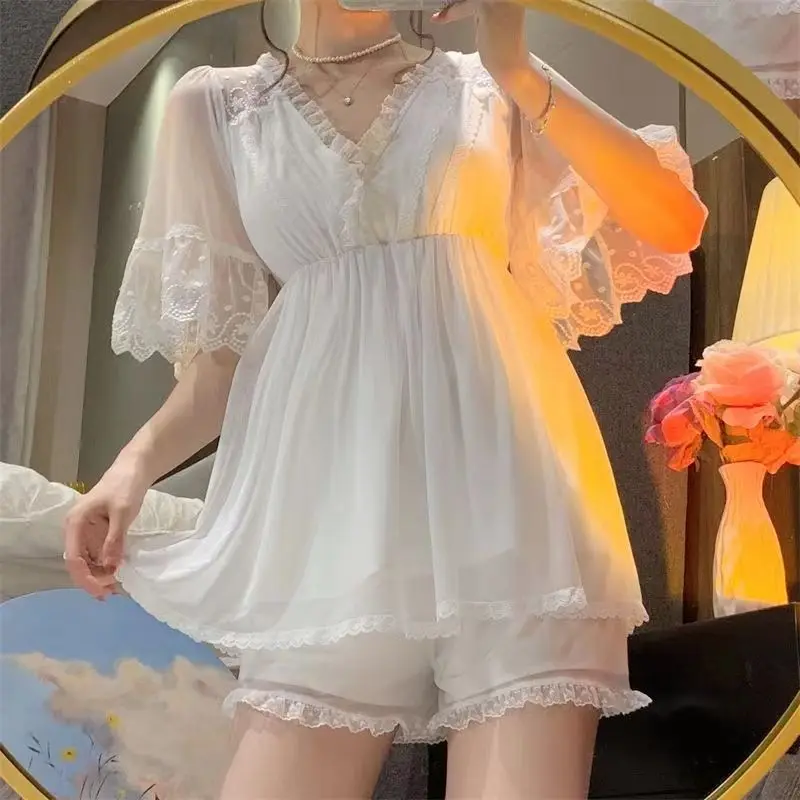 Satynowa koszula nocna plus size z koronką 4XL Brązowy