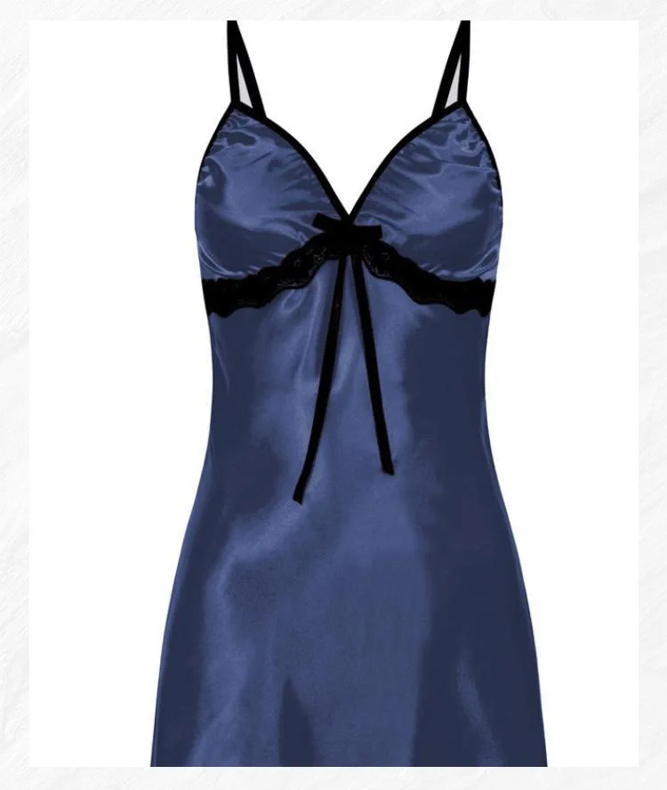 Satynowa koszula nocna na ramiączkach plus size Niebieski