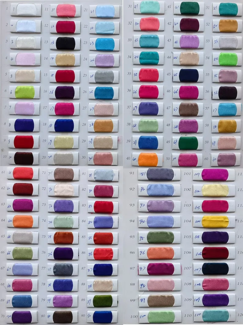 Satynowa odpinana spódnica ślubna z trenem Couleur personnalisée